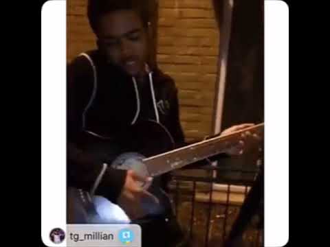 (Harlem Spartans) Loski previewing new music from the studio