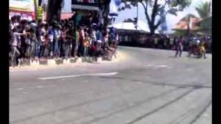 preview picture of video 'Road race Kota Bukittinggi (Sumatera Barat)'