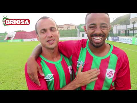 Portuguesa Santista apresenta nova camisa