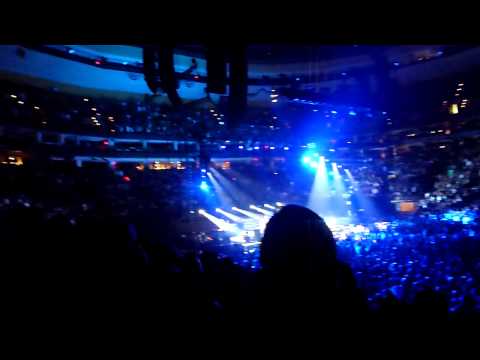 Pearl Jam Rival Boston 05-17-10