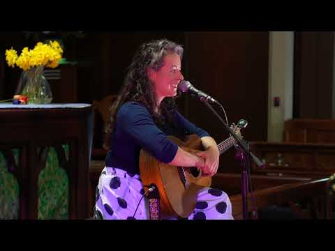 Francesca de Valence live in concert at St Johns (Aug 2022) performing "Take It All In"