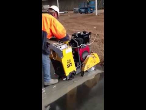 Multiquip 20hp Self Propelled Saw