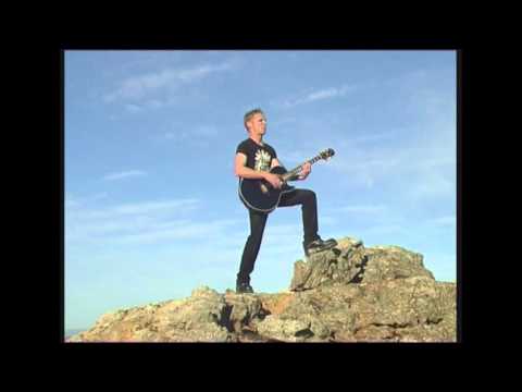 Nic Stevens - Jonk bly