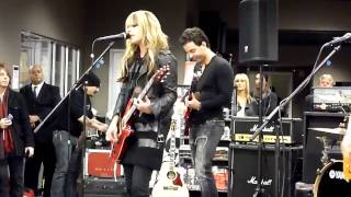 Orianthi - &#39;Feels Like Home&#39; to &#39;According To You&#39; Live.mp4