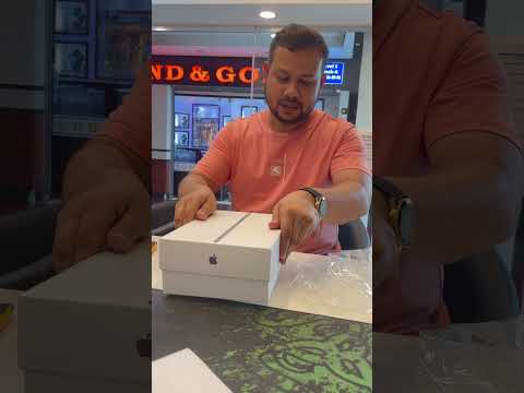 Unboxing iPad 10.2, 64GB 9th Generation