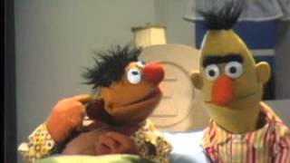 Classic Sesame Street   Bert and Ernie: Basketball