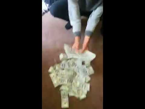 While Yaw At School Im At Home Like... ATM Flash Honcho