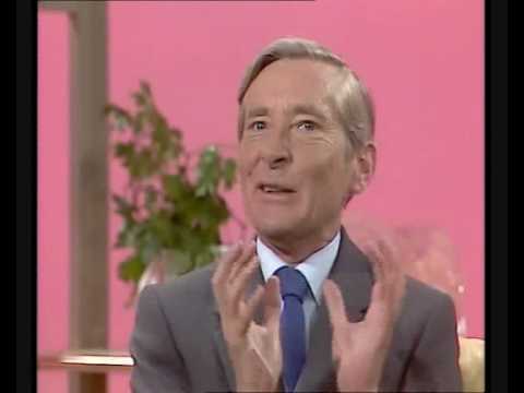 Kenneth Williams 1983 Interview  Part 1 Gloria Hunniford