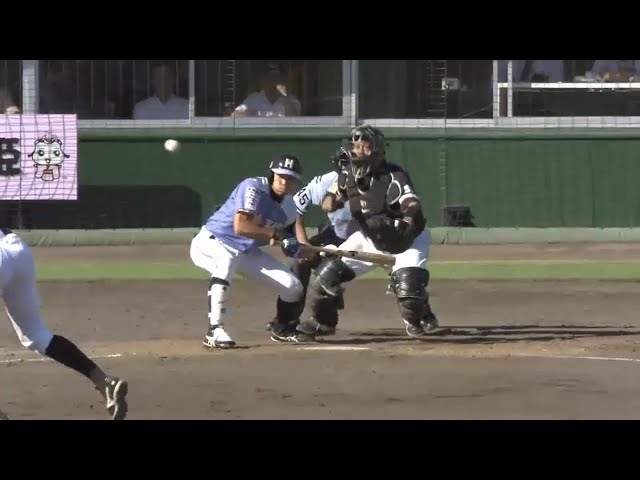 【5回裏】初球奇策で勝ち越し!! ファイターズ・中島卓 セーフティスクイズ成功!! 2015/7/15 F-H