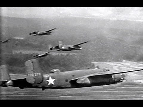 Wie man den North American B-25 "Mitchell" Mittelschweren Bomber fliegt (Restauriert 1944)