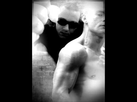 2ofUs - Светът е Цветен 2013