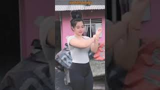 Download lagu cewek celana ketat begoyang mp3 Download lagu cewek celana ketat begoyang mp3