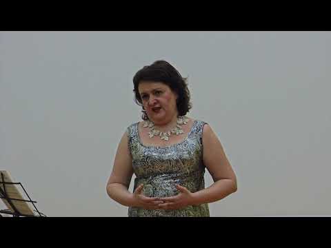 "Io son l'umile ancella"- from "Adriana Lecouvreur"  Francesco Cilea's -Lali Gabi