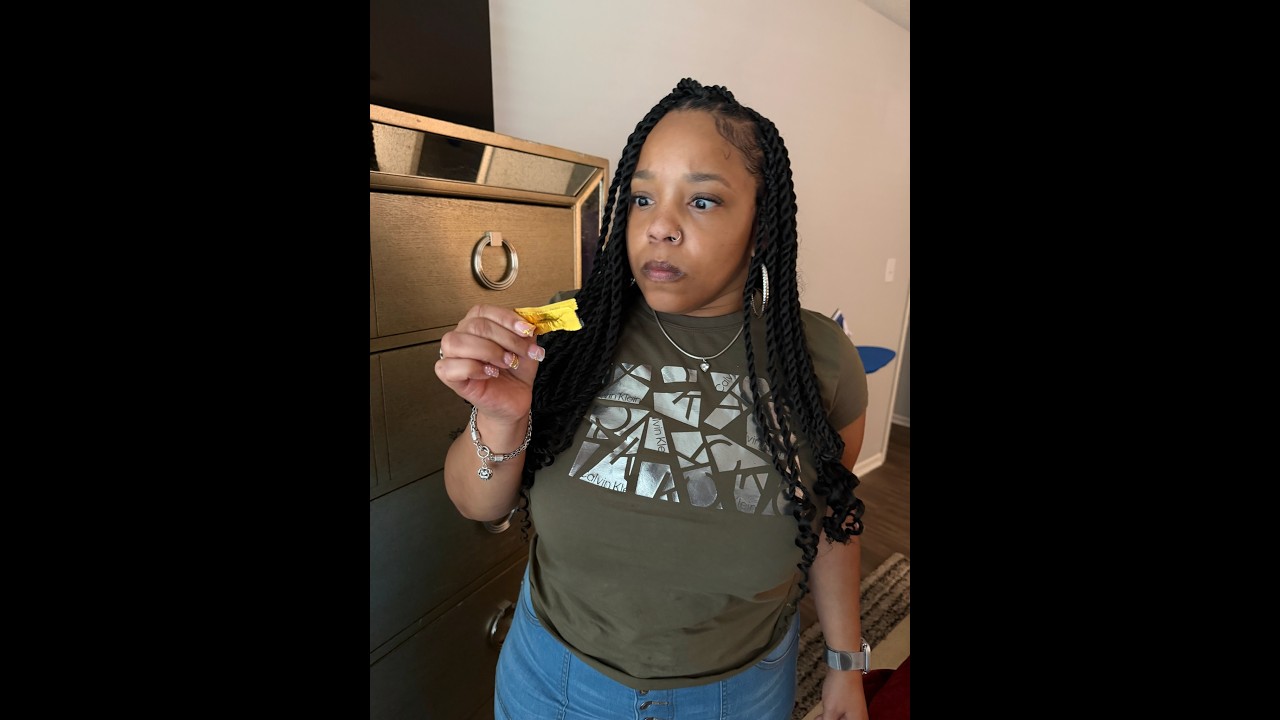 Lacreesha finds a gold wrapper in her room and goes OFF on Hope!