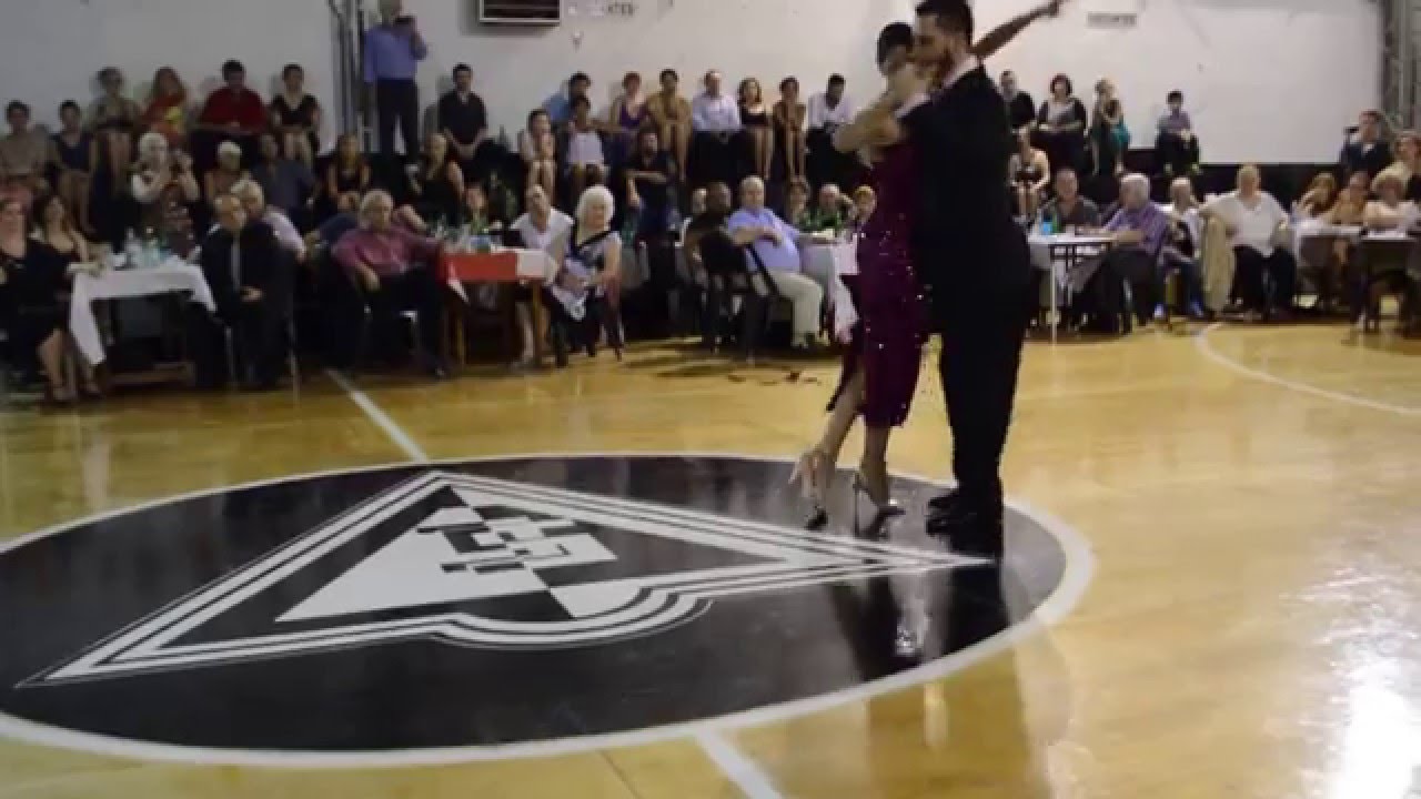 Video thumbnail for Javier Rodriguez & Moira Castellano en Milonga Malena Sunderland Club 2/2