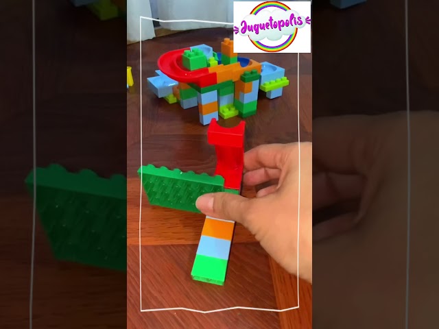 Vídeo relacionado con JOYIN 137 Pcs Circuito Canicas Mármol Maze Race Pista de Bolas Laberinto de Canicas Juego Educativo Regalo Navidad Cumpleaños de Juguete para Niños