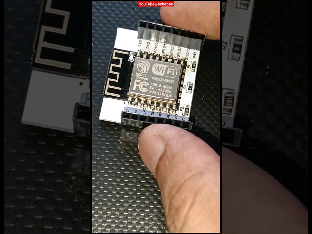 Vídeo relacionado con Yarryuter Módulo Serial ESP-12E ESP8266 Puerto Serial Completo 802.11B/G Wi-Fi SOC Módulo Portátil
