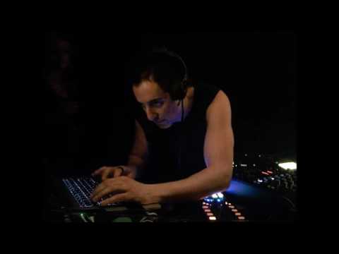 Concepto - Schatten (Original Mix) Plays Dubfire.