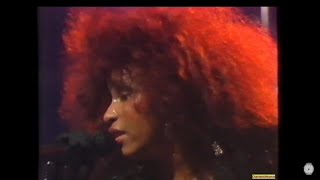 Chaka Khan - I&#39;m A Woman (I&#39;m A Backbone) (Live) UK TV 1985