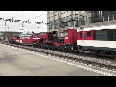 Schwerlasttranport 20 Achsen Rotkreuz, Trafo mit Überbreite