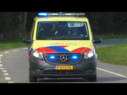 Officier Van Dienst Geneeskundige en Ambulances met spoed naar meldingen in Wijchen
