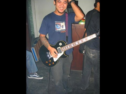 Media Distorsi  (Live at Bengkel Cafe, February 22 2004)