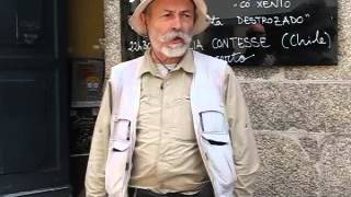 Un peregrino canta unha canción occitana na Matinée Trad