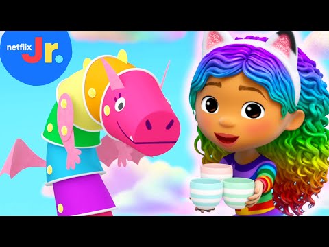 Pillow Cat's Paper Cup Dragon! 🐉 | Gabby's Dollhouse | Netflix Jr