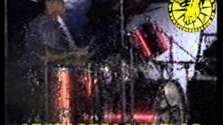 LOS FABULOSOS CADILLACS &quot;MI NOVIA SE CAYÓ EN UN POZO CIEGO&quot; (videoclip oficial)