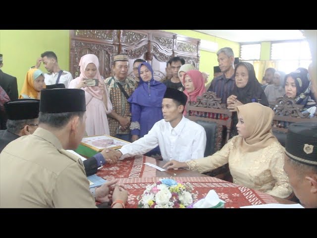 21 Pasangan Warga Tebet Ikut Nikah Massal
