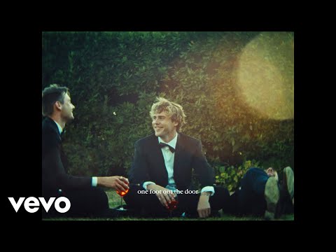 Jack Gray - Bluffin' (Lyric Video)