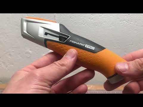 Fiskars Pro Retractable Utility Knife Review