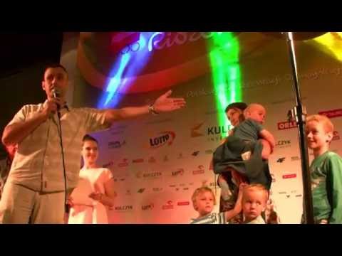 Jarosław Żuber z rodziną i Dom Dziecka w Kowalewie