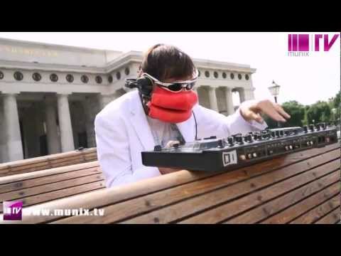 The Lipps Show - 4 on the Floor