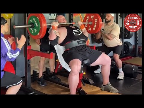 The Ukrainian Giant Is Back