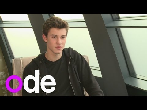 肖恩-門德斯採訪。Singer on his dream girl and working with The Vamps (Singer on his dream girl and working with The Vamps) (Shawn Mendes interview: Singer on his dream girl and working with The Vamps)