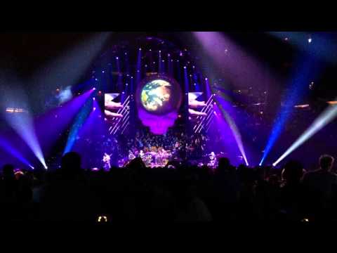 Oteil Bass Solo in Eyes of the World. Dead & Company at MSG. 10/31/15