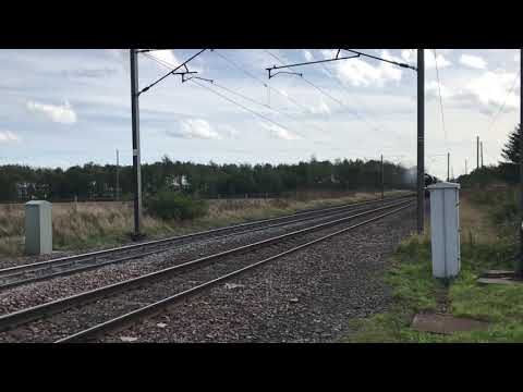 Flying Scotsman passing Retford (Farewell Alan Pegler)