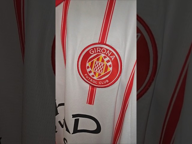 Vídeo relacionado con PUMA Girona FC Replica 25/26 Home Short Sleeve T-Shirt XL