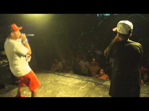 MC TARAPI  E MC NATIN AO VIVO SUCESSO 2014 -- MC NATIN MC SENSAÇÃO 2014