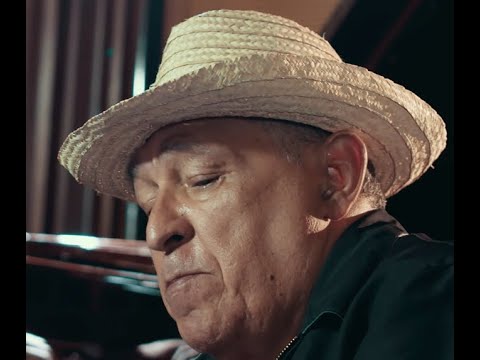 SUEÑOS / Gualberto Ibarreto (Videoclip) BOLEREANDO de Ignacio Salvatierra P