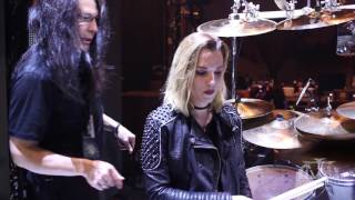 Lzzy&#39;s First Drum Lesson
