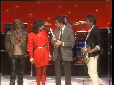 Dick Clark Interviews Scandal - American Bandstand 1982