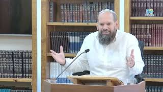 "אשר ליבו כלב האריה": מרד אבשלום ועצת חושי הארכי | שמואל פרק י"ז | הרב אייל ורד (ישיבת מכון מאיר) - התמונה מוצגת ישירות מתוך אתר האינטרנט יוטיוב. זכויות היוצרים בתמונה שייכות ליוצרה. קישור קרדיט למקור התוכן נמצא בתוך דף הסרטון