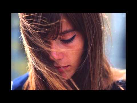 Françoise Hardy - Le premier bonheur du jour (MrCØ Remix)