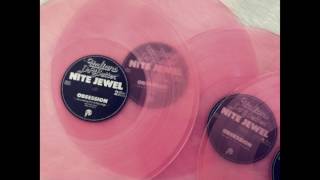 NITE JEWEL "SHOW ME"