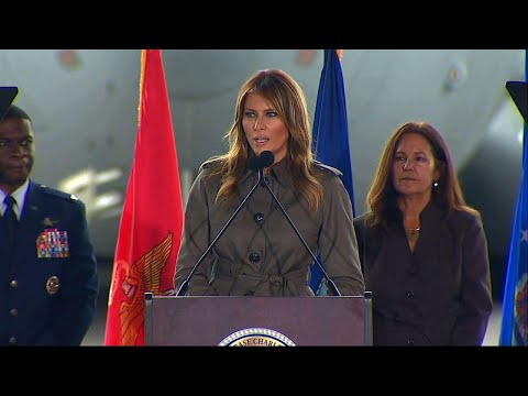 Melania Trump visits with troops, students in S.C.