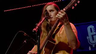 Laura Gibson - Slow Joke Grin (Live on eTown)