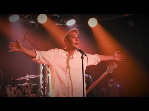 HK - Etranges étrangers (d'après un poème de Jacques Prévert) - session live