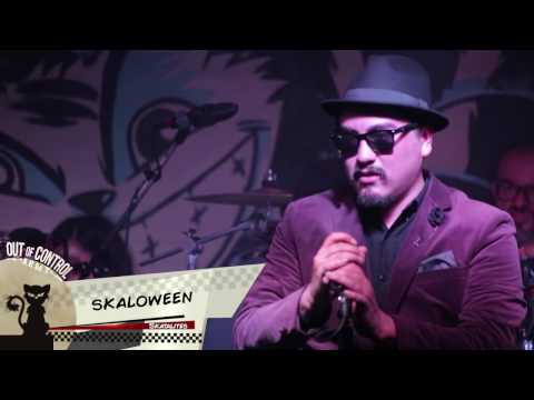 Out of Control Army en vivo - 16 SKALOWEEN - DVD Enemigo Público.